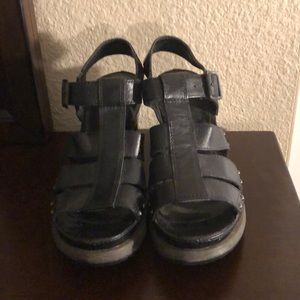 Dr. Martens Original Sandals